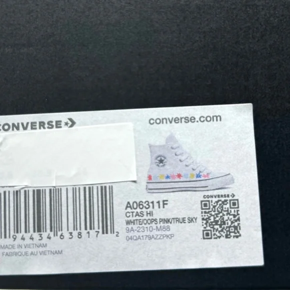 Converse Chuck Taylor High Top Sneakers Skate White Canvas Women's Kids A06311F - Picture 9 of 10